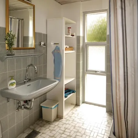Three-bedroom Holiday In Hébergement de vacances *